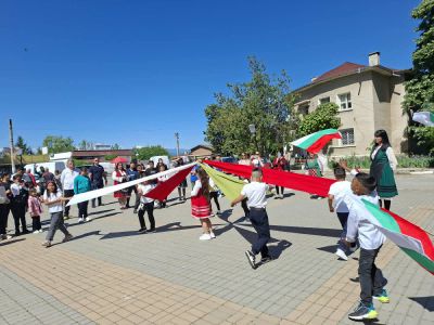 Честване на патронния празник на училището 14 май 2026 г. 15